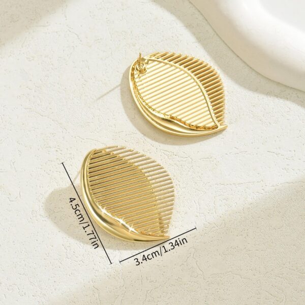 Fashion Women's Earrings Niche Fan-shaped Leaves - Image 4